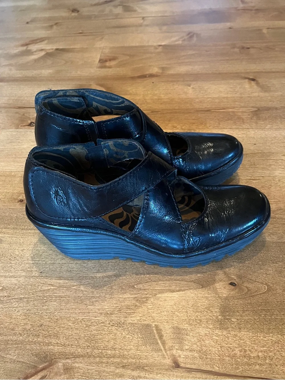 Fly London Black Women's Wedge Mary Jane Comfort Shoes
